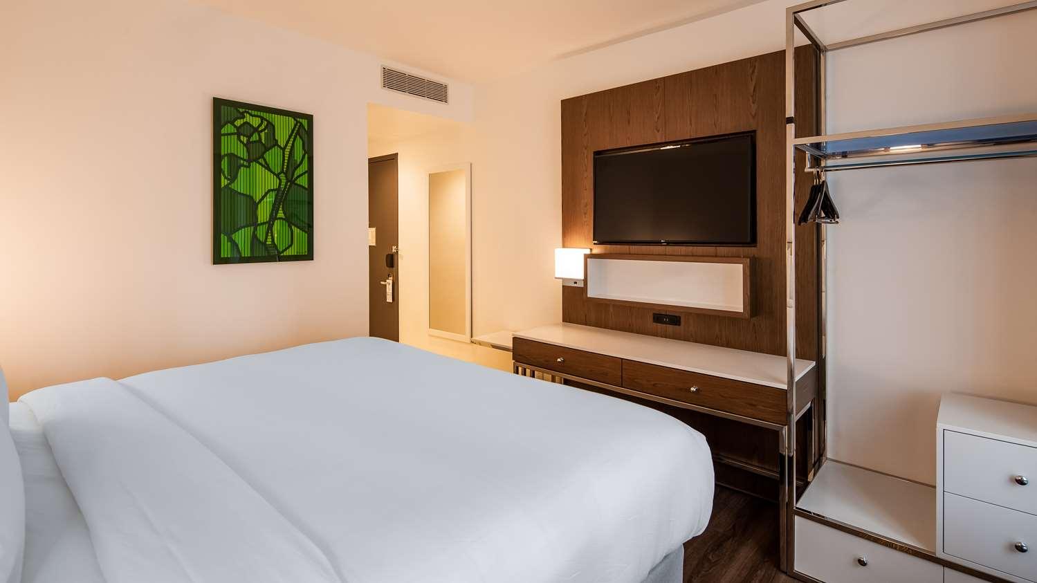 Best Western Premier Empire State Hotel Нью-Йорк Экстерьер фото