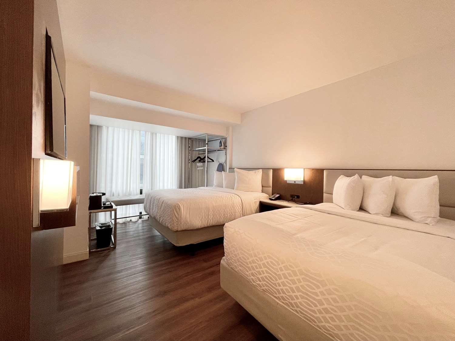 Best Western Premier Empire State Hotel Нью-Йорк Экстерьер фото