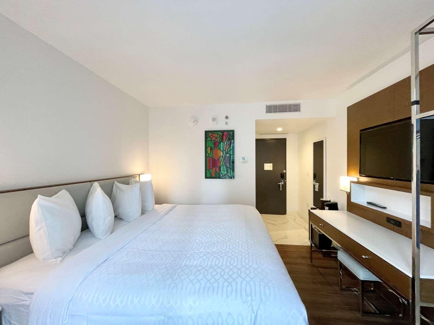 Best Western Premier Empire State Hotel Нью-Йорк Экстерьер фото
